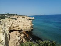 Küstenlandschaft vom Hotel Pestana Viking in Armacao de Pera, Algarve