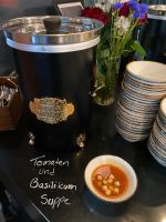 Abendessen in Malmö  – Deutsch beschriftetes Buffet