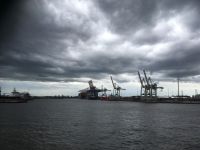 Einfahrt in ein Dock