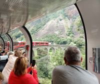 Eberhardt-Reisegruppe am Kreisviadukt Brusio