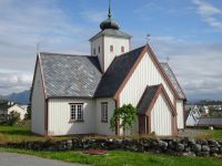 Bud - Kirche (1717) im Ortszentrum