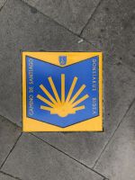 immer wieder Wegweiser des Jakobsweges