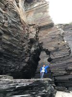 Reiseleiterin Sabine am Kathedralenstrand