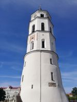 Vilnius - Kathedralen Platz - der Glockenturm.jpg