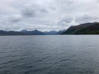 4. Reisetag – Rundfahrt durch die Highlands mit Zug, Fähre und Bus – Fährüberfahrt zur Isle of Skye