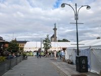 Säule mit Olav Tryggvason auf dem Trondheimer Markt, wo gerade die 