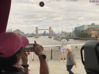 alter Tower mit Bridge