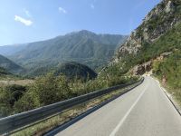 Straße nach Gjirokastra
