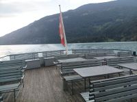 Schifffahrt auf den Thunersee, es regnet