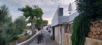 Die Bar am Pool unseres Hotels lädt zum Aperitif
