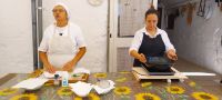 Wir lernen, wie kleine Hackbällchen (Polpette) in Apulien zubereitet werden. Die Zutaten machen den Geschmack aus!