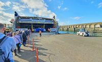 Wir gehen an Bord der Condor-Fähre von Jersey nach Guernsey