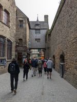 Im Inneren des befestigten Klosterberges Mont Saint Michel