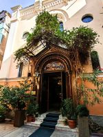 Eingang zur orthodoxen Kirche in Brasov