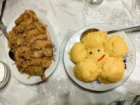 Polenta mit Krautwickeln und Kraut