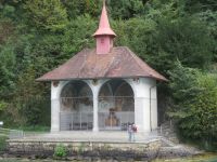 124 Ausflug Gotthard Panorama Express - Schifffahrt auf dem Vierwaldstättersee - Tellskappelle an der Tellsplatte