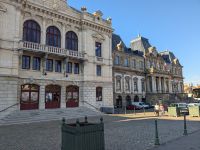 Autun, Rathaus und Justizpalast