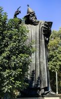 Riesige Skulptur des Bischofes Grgur Ninski in Split