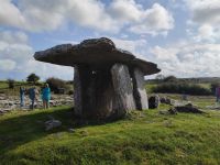 022-Poulnabrone-Dolmen