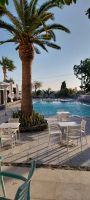 Unser Pool im Hotel in Kameri