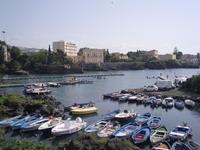 kleiner Hafen in Catania