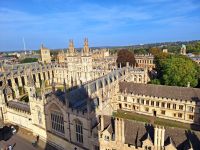 Oxford von oben. Auf dem Turm von St. Mary the Virgin