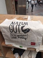 256. Nishiki-Markt Kyoto Second Hand Geschäft mit deutschen Beuteln