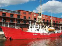 Flussfahrt auf der Trave