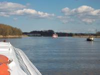 Flussfahrt auf der Trave