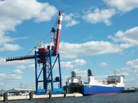 Flussfahrt auf der Trave