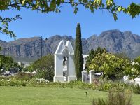 Glockenturm an der Hauptstraße in Franschhoek