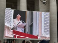 Petersplatz - der Papst spricht 