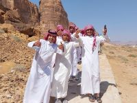 freundliche Schüler am Jebel Ikmah