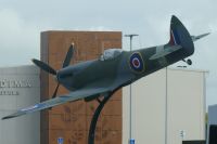 nicht unser Flugzeug