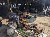 139. Zwischenstopp einheimischer Markt