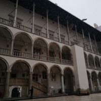Im Innenhof der Wawelburg