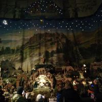 Die große Weihnachtskrippe in der Hl. Szymon Kirche