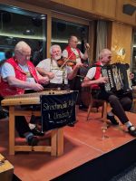 268 Streichmusik Adler - sie sorgten für nette Musik und Spaß
