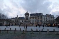 Tag 1, 28.12.2023 Entdeckungsspaziergang, Brunnen der vier Bischöfe