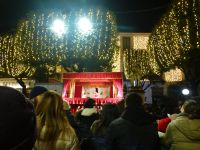 Am Abend haben die Erwachsenen ihren Spaß.