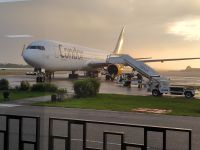 Havanna Flughafen - unsere Maschine ist angekommen