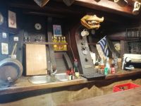 Die Bar auf dem Schiff Santa Maria