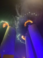 Silvester-Feuerwerk an den Lusail Towers in Doha, Katar