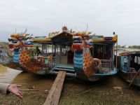 Drachenboot am Parfumfluss, Hue