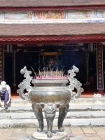 Auf dem Gelände der Thiên-M?-Pagode, Hue