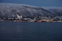 Blick auf die Eismeerkathedrale Tromsö