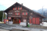 Bahnhofshaus auf der Fahrt nach Arosa