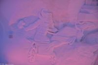 Eishotel Sorrisniva in der Nähe von Alta - Thor mit seinem Hammer Mjölnir