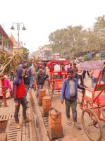 Mit der Fahrradrikscha durch das Bollywood-Viertel in Neu Delhi, Indien