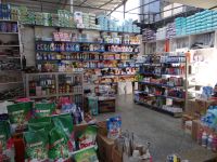 Hurgadha, neuer Markt, der überdacht auch Drogerieartikel anbietet.